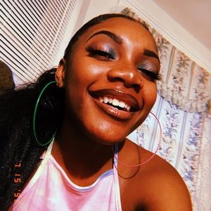 Meet your Posher, Royalty